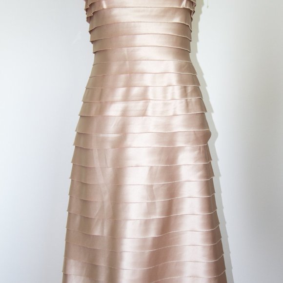 BCBG Layered Champagne Dress Cocktail Party New Sz 8 - Picture 2 of 3